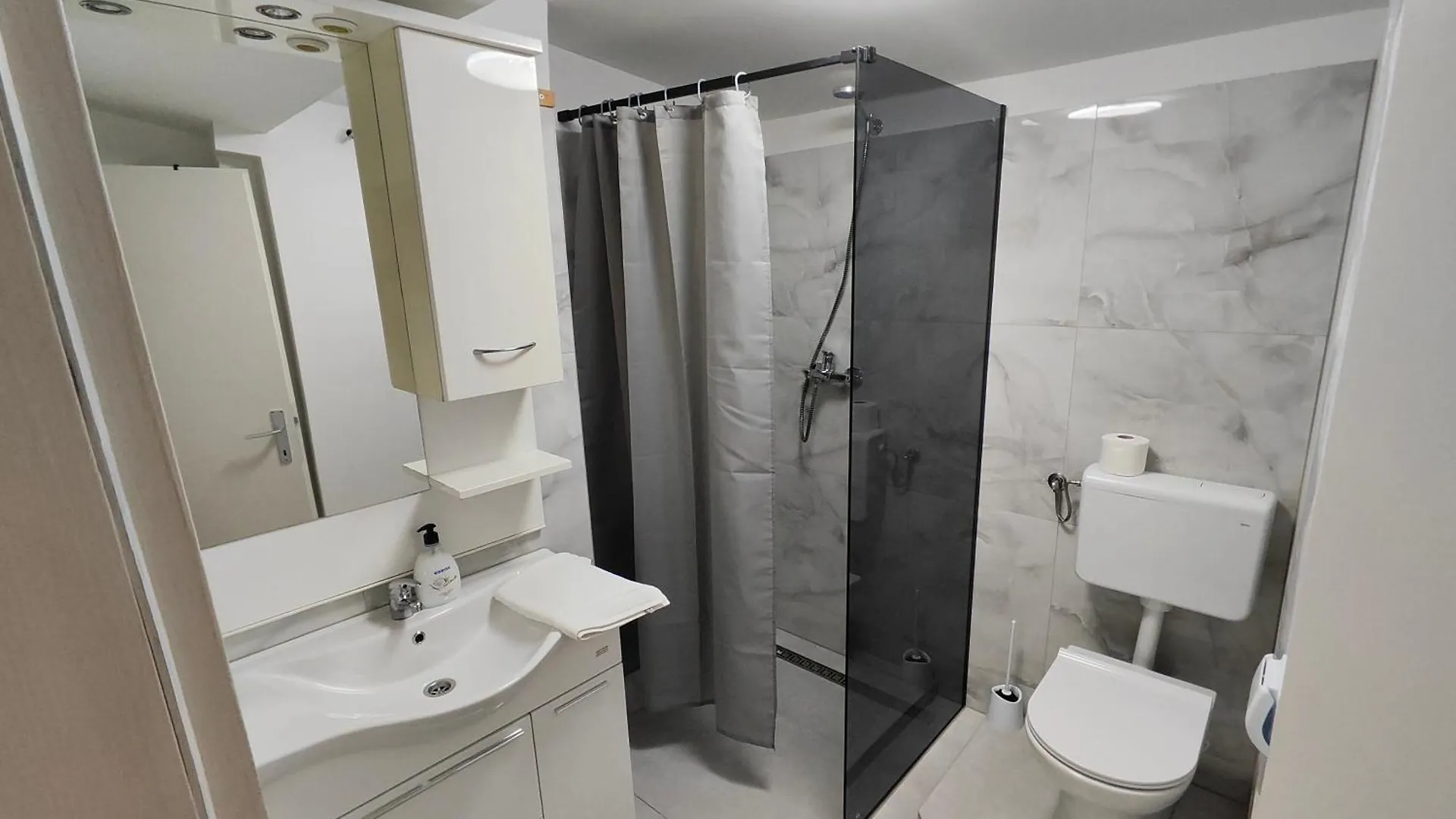Tonino Holiday House Pag Town Holiday home